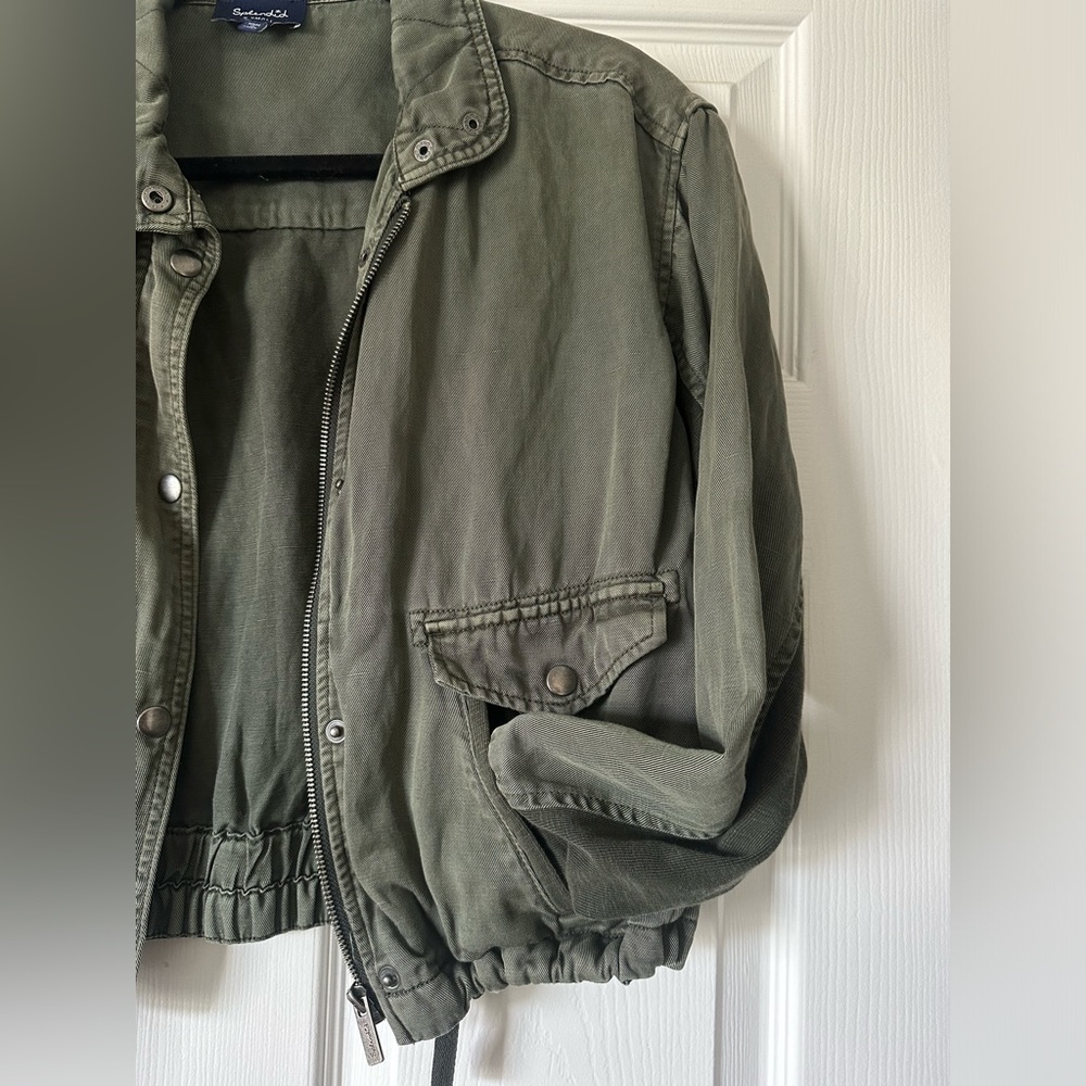 Splendid Cropped Green Jacket - Picture 3 of 9